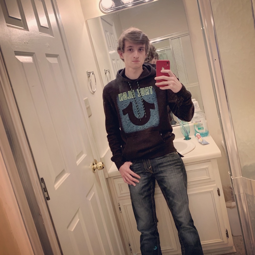 Meet your Posher, Hunter